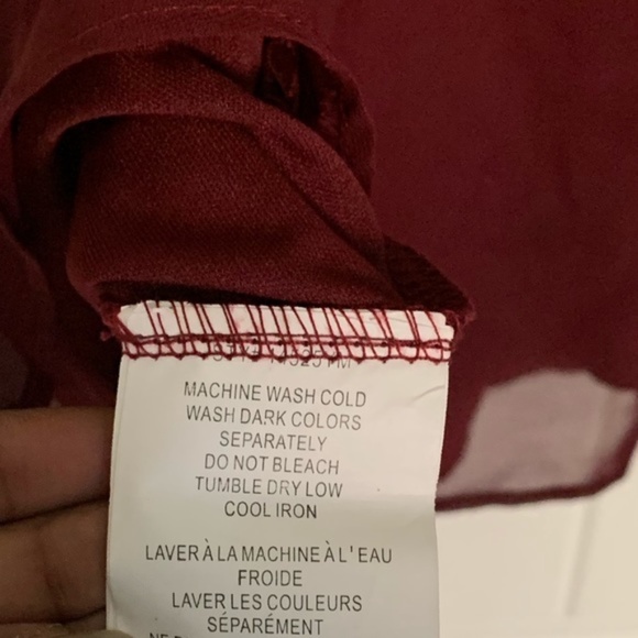 🎁3/$25🎉 Maroon Zip Up Flared Mini Skirt Small - Picture 6 of 6